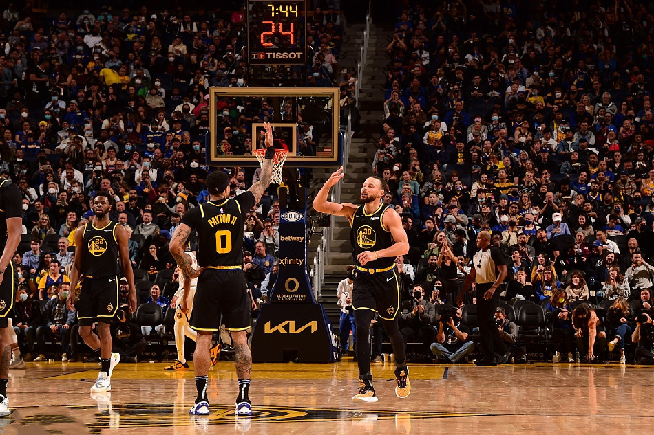 九游官方体育 -魔镜号夫妻挑战回答问题