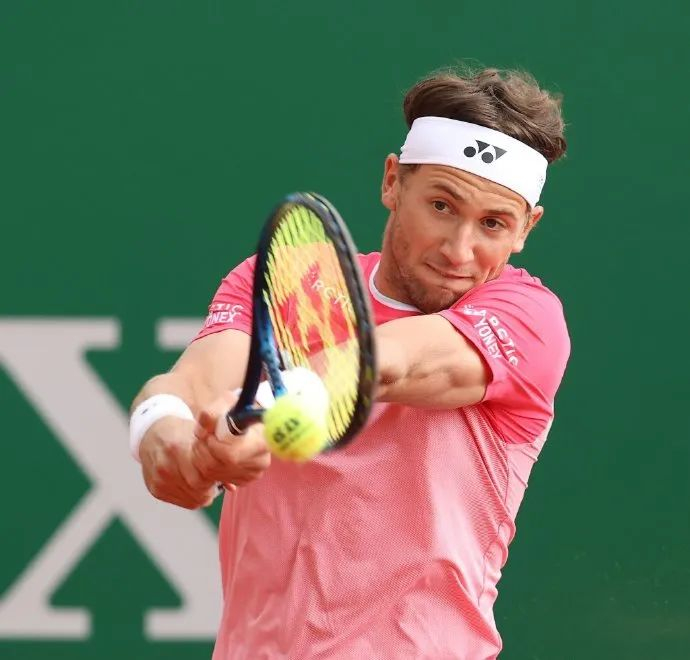 九游官网入口福利 -包含里昂迎荷甲关键赛；窗口期遗憾出局；目标明确；年轻球员得到机会的词条